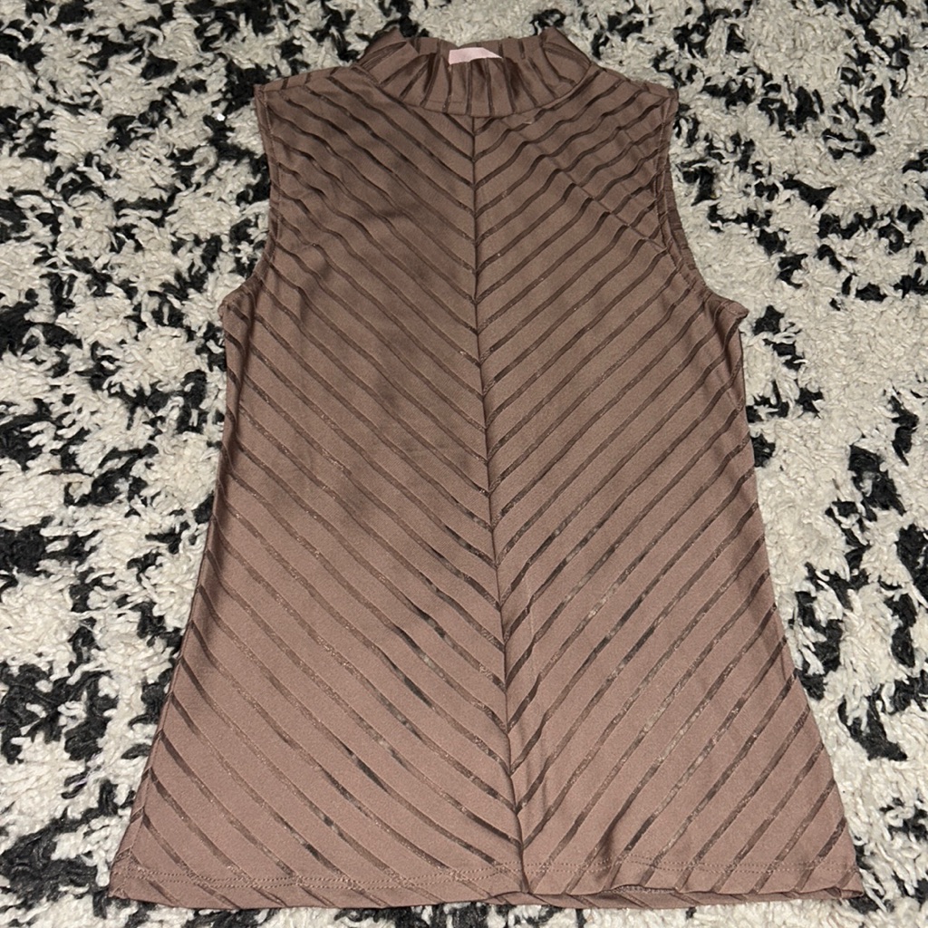 Willow & Root Tank Top